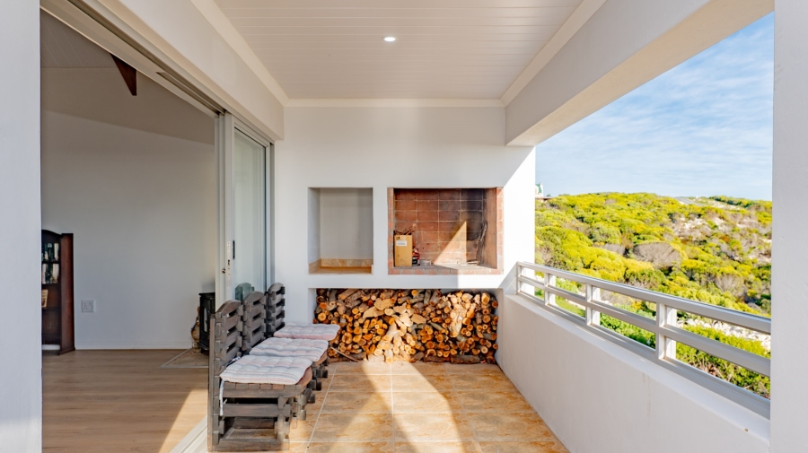 2 Bedroom Property for Sale in Agulhas Western Cape